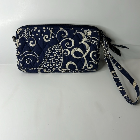 Vera Bradley cosmetic bag for women - Picture 4 of 7